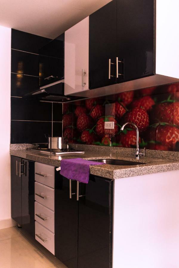 Edificio Santa Marta Apartment Богота Екстериор снимка